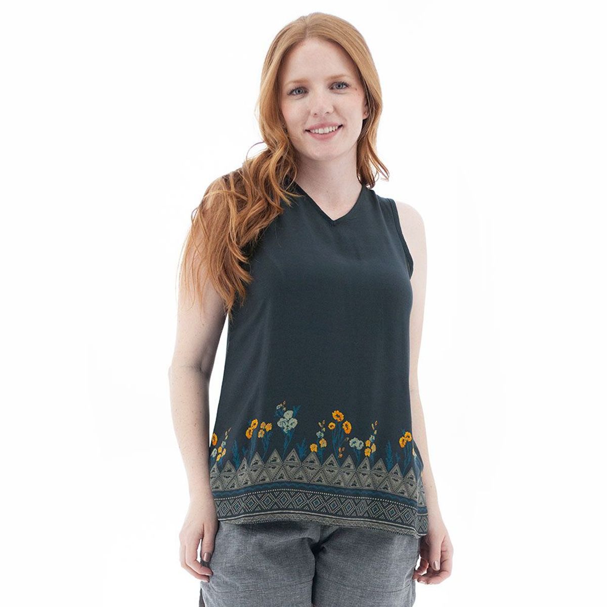 Aventura Clothing_3